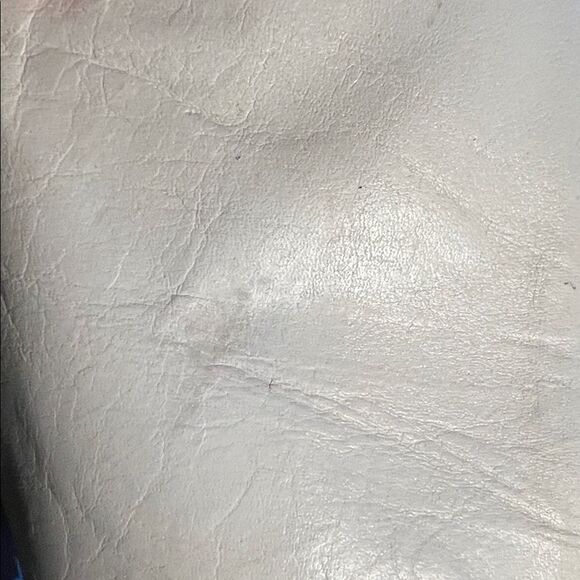 Wilsons Leather Cream Shoulder Bag - Picture 16 of 16